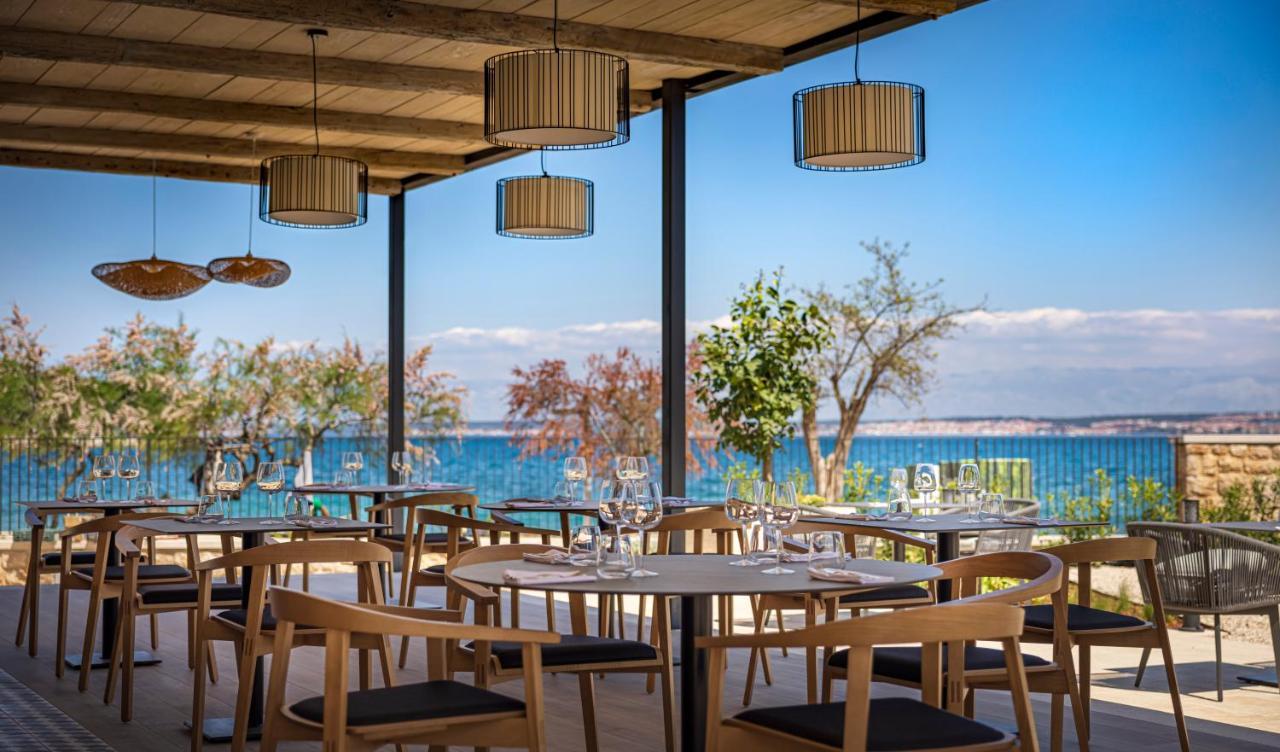 Dunatovi Dvori Heritage Hotel Preko Bagian luar foto