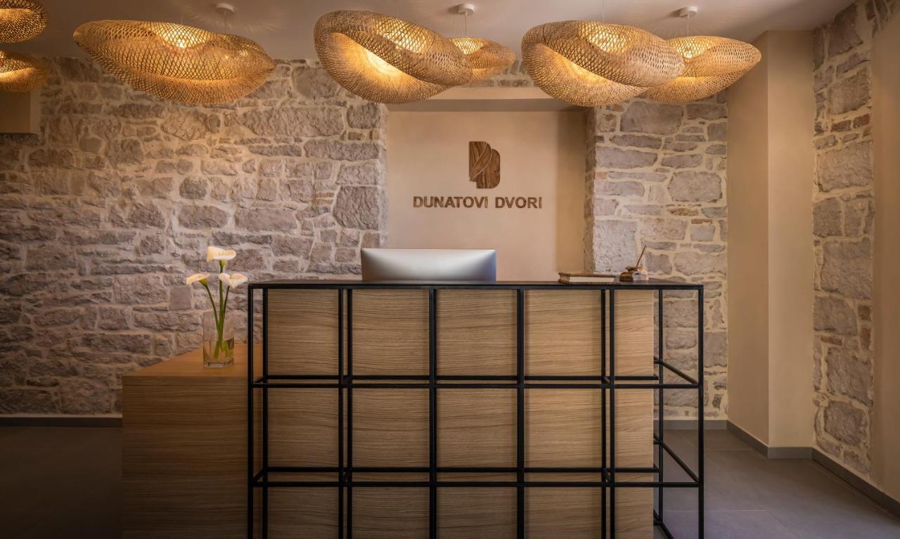 Dunatovi Dvori Heritage Hotel Preko Bagian luar foto