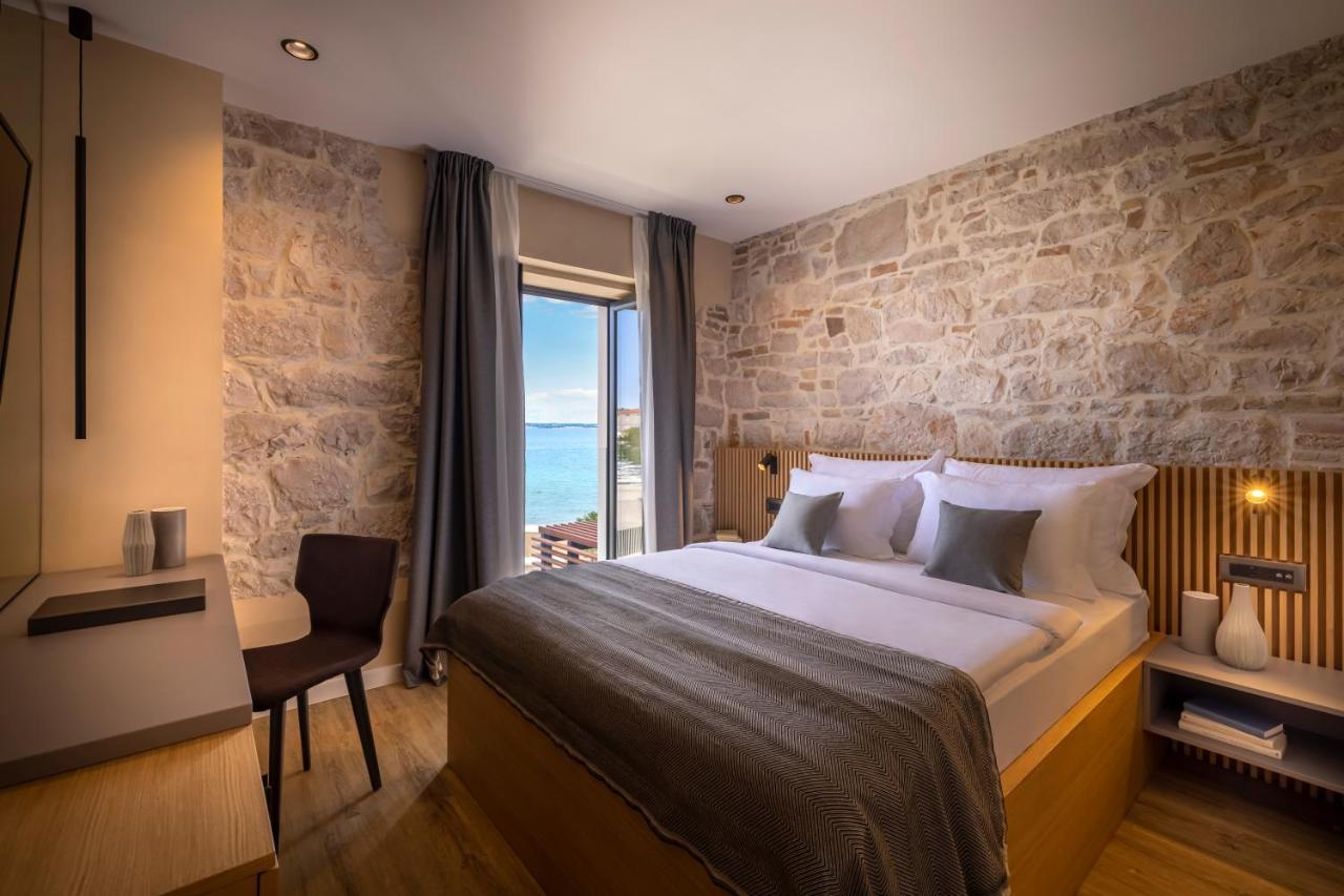 Dunatovi Dvori Heritage Hotel Preko Bagian luar foto