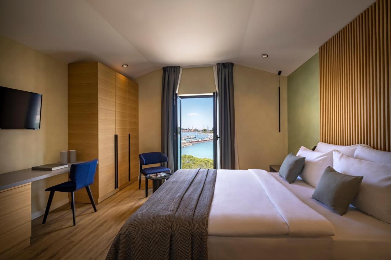 Dunatovi Dvori Heritage Hotel Preko Bagian luar foto